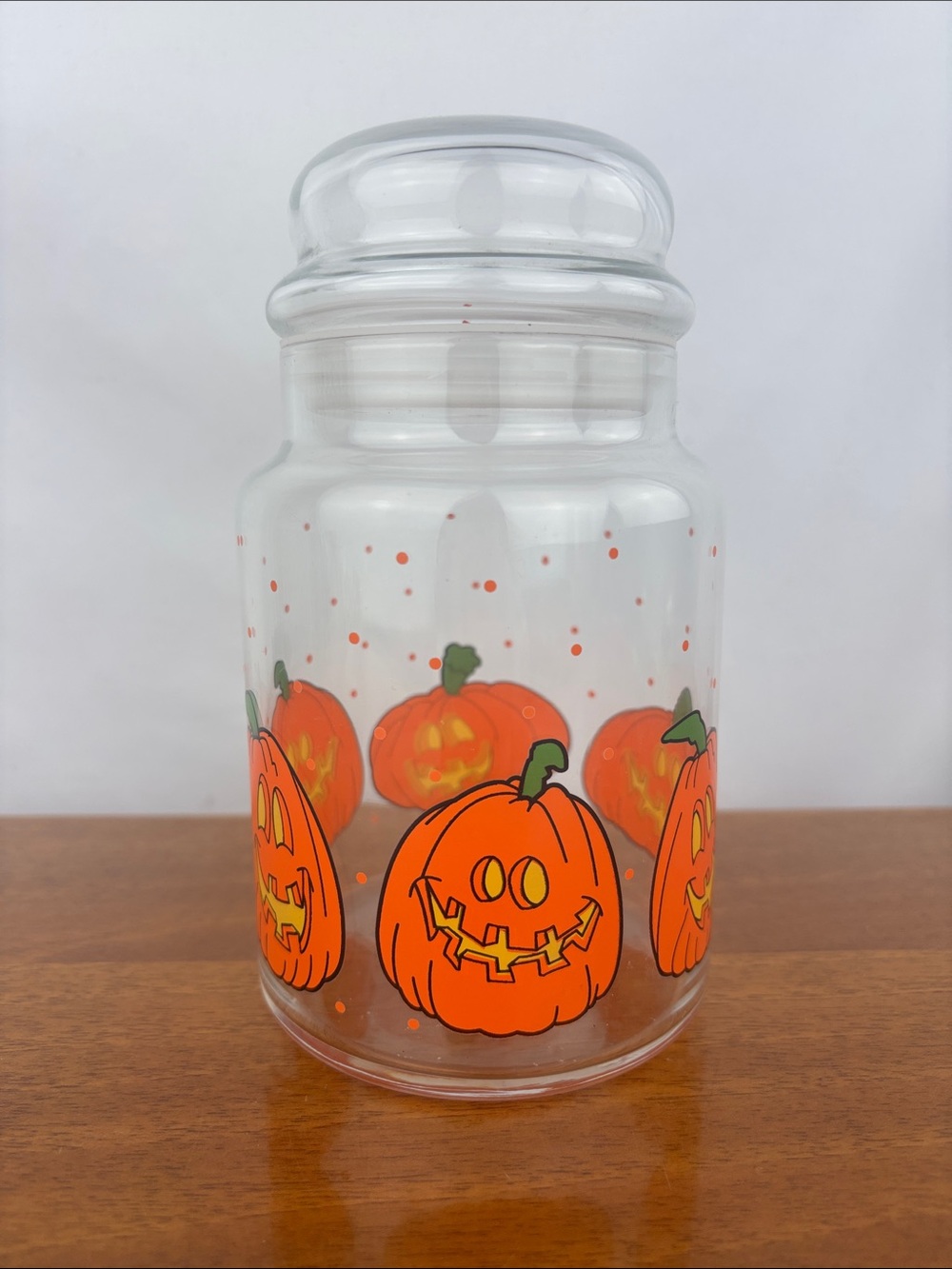 Vintage Libbey Halloween jack-o-lantern glass jar with lid